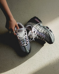 Nike Air Max 95 OG Black/Pink Foam/White/Reflect Silver