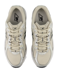 New Balance U7406KY Timberwolf / Black