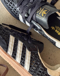 adidas Samba OG W *Woven* Core Black/Cream White/Gold Metallic
