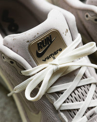 Nike Vomero 18 SE Ceam II/Metallic Gold Grain/Coconut Milk