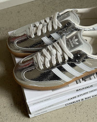 adidas Samba OG Silver Metallic/Cloud White/Core White