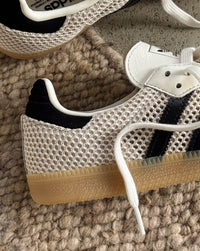 adidas Samba OG Off White/Carbon/Gold Metallic