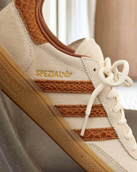 adidas Handball Spezial Off White/Dusky Bronze/Gum