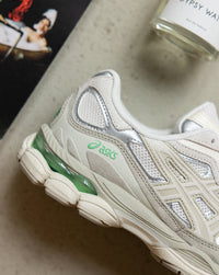 ASICS GEL-NYC Cream/Fossil